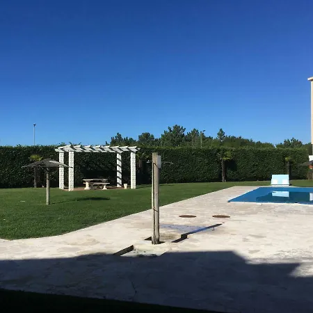 Casa Green Hill